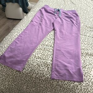 Women's Lilac Dawn Kade Petite Cargo Scrub Pants
MP-shirt for free